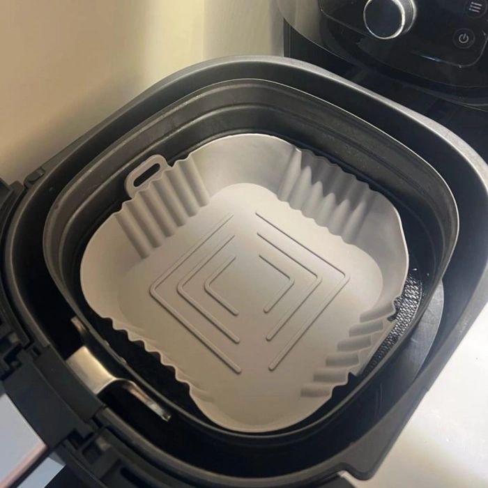 Durukar® Renkli Isıya Dayanıklı Yıkanılabilir Silikon Fırın  Airfryer Kare Model Pişirme Matı 20 cm
