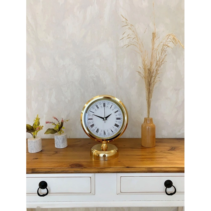 Gold Metal Desenli Roma Rakamlı Masa Saati