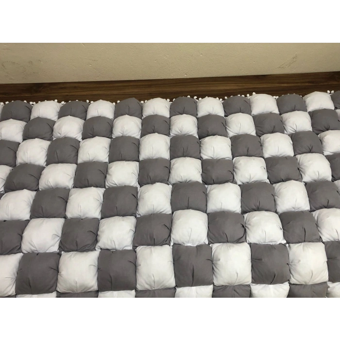 GRİ-BEYAZ 40 YAMA BEBEK YORGANI , BEBEK MİNDERİ