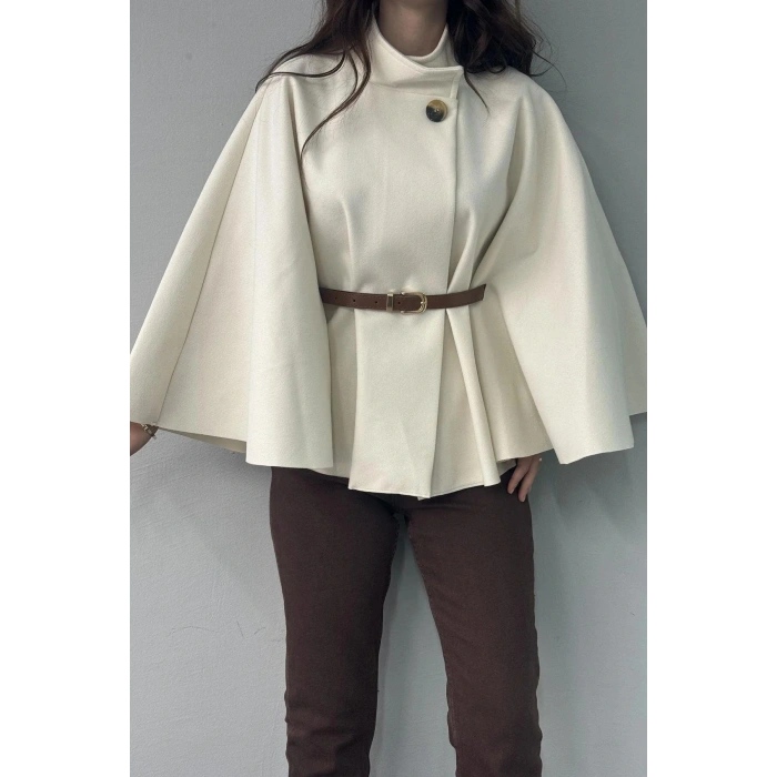 HAKİM YAKA KEMER DETAYLI KAŞE PANÇO