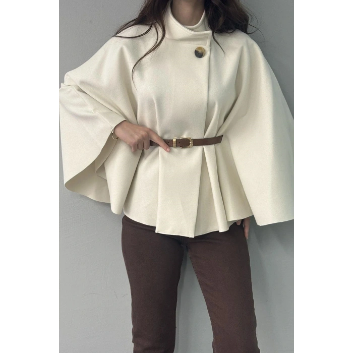 HAKİM YAKA KEMER DETAYLI KAŞE PANÇO