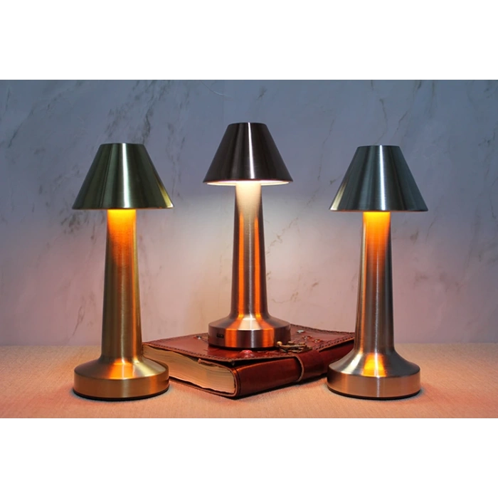 Настольная сенсорная светодиодная лампа модель 2