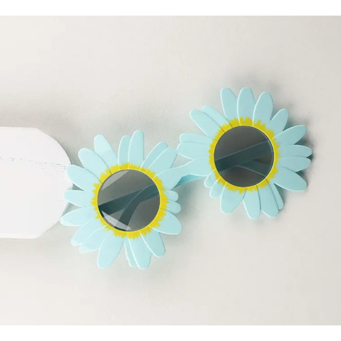 Blue Color Daisy Shaped Party Glasses
