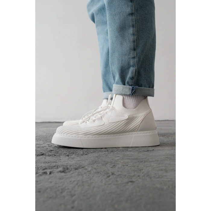 MN2425 - TBT Mens Shoes WHITE