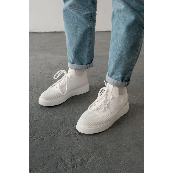 MN2425 - TBT Mens Shoes WHITE