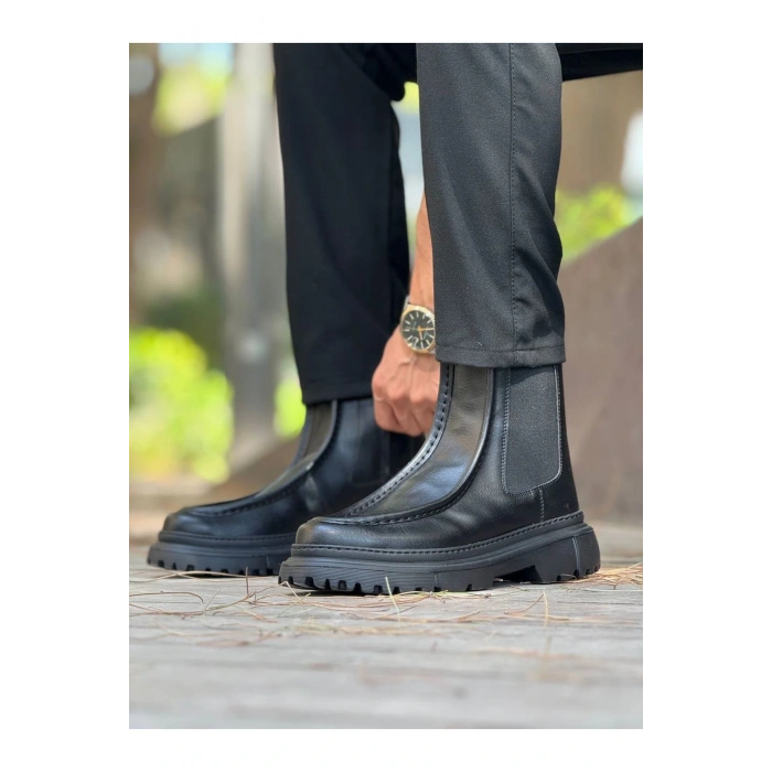 MN2433 - FRT Mens Boots BLACK