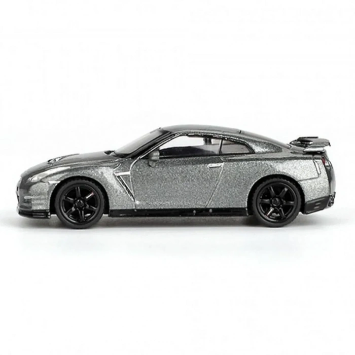 Nismo R35 Crs Version 64 Gtr Dark Metal 1 Adet