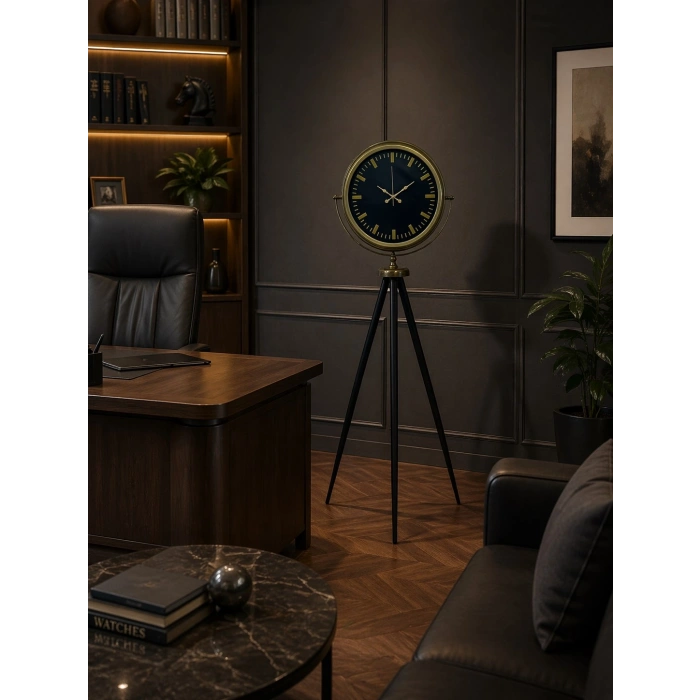 Nostalgia Chic Design Tripod Leg Clock
