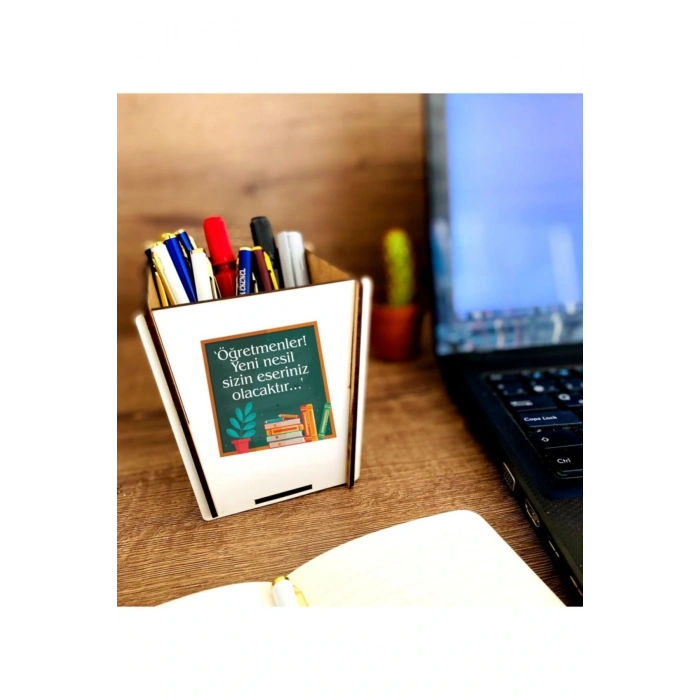 Öğretmenler Günü Temalı Ahşap Kalemlik