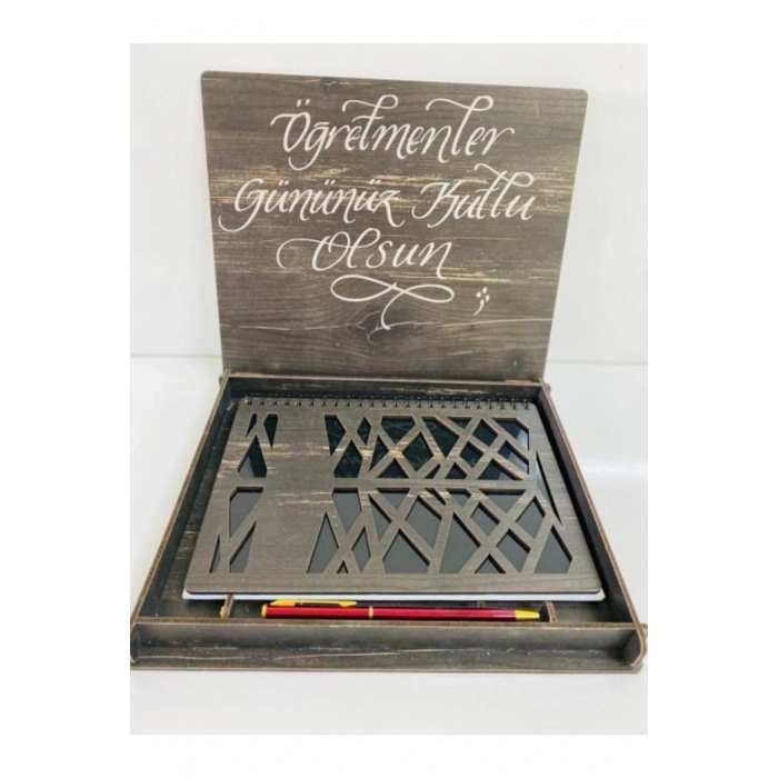 Öğretmenler Gününe Özel Tasarımlı Ahşap Defter Ve Kalem Kutusu Seti