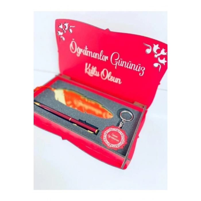 Öğretmenler Gününe Özel Tasarımlı Ahşap Kutu Kalem , Ayraç Ve Anahtarlık Seti