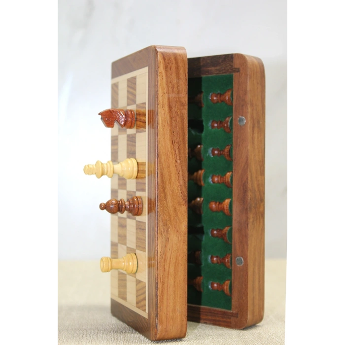 Special Varnished Magnetic-Stoned Wooden Foldable Boxed Chess Game 12.5 Cm