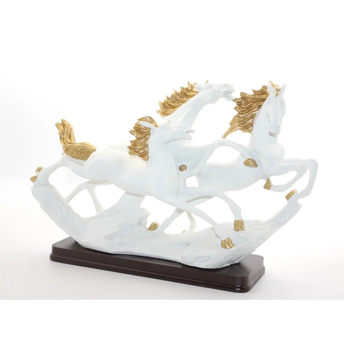 Polyester 3-Piece Rearing Horse Figure