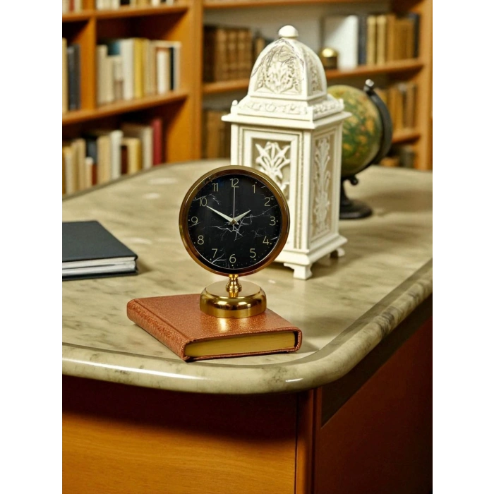 Royal 25 x 20 Cm Gold Metal Masa Saati