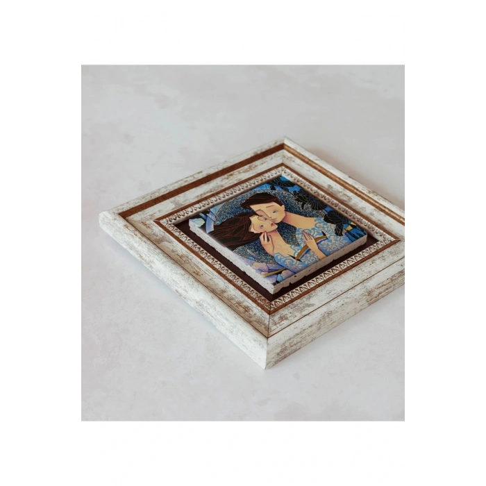 Sarılan Sevgililer Çerçeveli Taş Tablo , Çerçeveli Taş Duvar Dekoru 20 cm