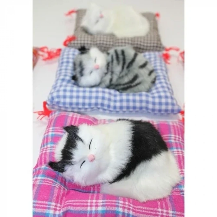 Sevimli Peluş Kedi Yastık 21x20 Cm Sesli