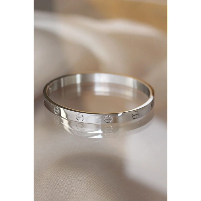 Şık Çelik Silver Renk Bilezik 60 Mm Çapında