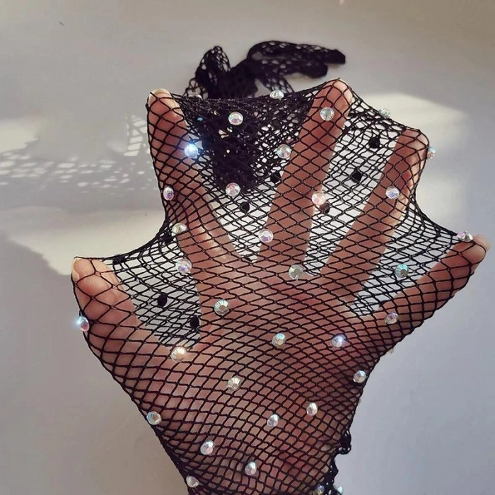 Black Pearl Diamond Fishnet Long Gloves