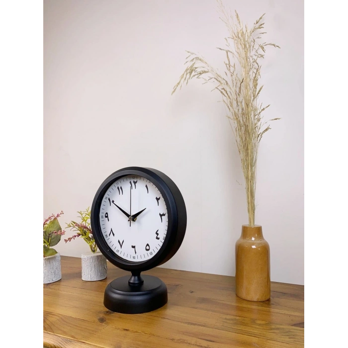 Siyah Metal Farsça Masa Saati 25×20 cm