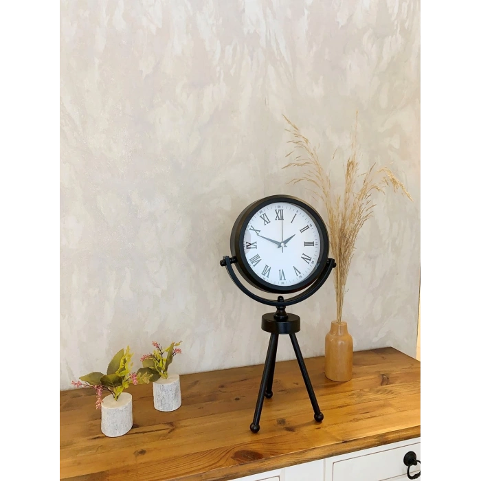Siyah Metal Mini Tripod Roma Rakamlı Masa Saati 45×26 cm