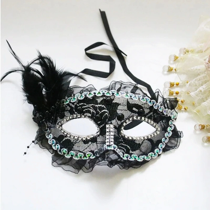 Black Color Feathered Side Pearl Embellished Stone Lace Party Mask 17x12 cm (5365)