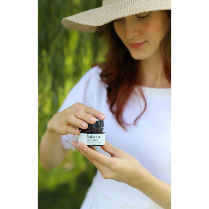 Special Protection Doğal Güneş Kremi 50+ Leke Karşıtı