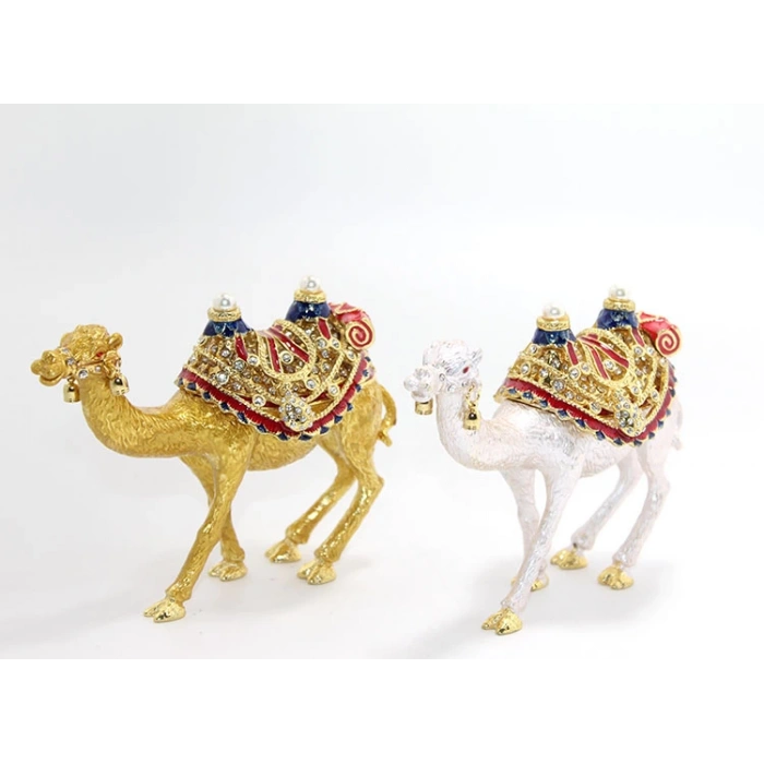 Скульптура верблюда с кристаллами Swarovski модель 8