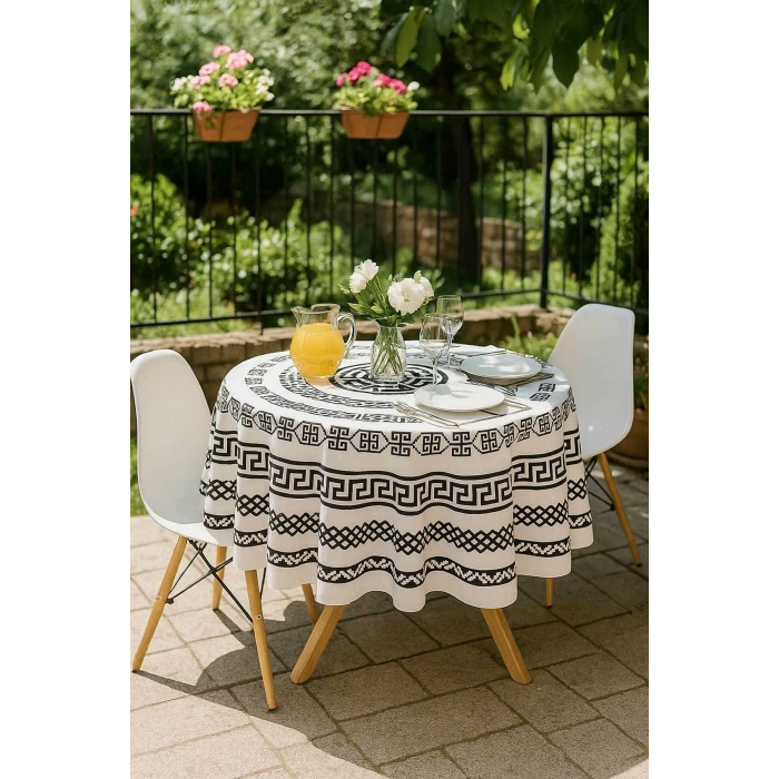 Yuvarlak Geometrik Siyah Desenli Duck Kumaş Masa Örtüsü 150x150 Cm