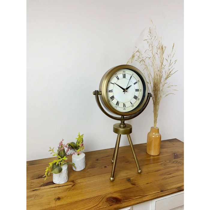 Zentime Eskitme Vintage Üç Ayaklı Masa Saati