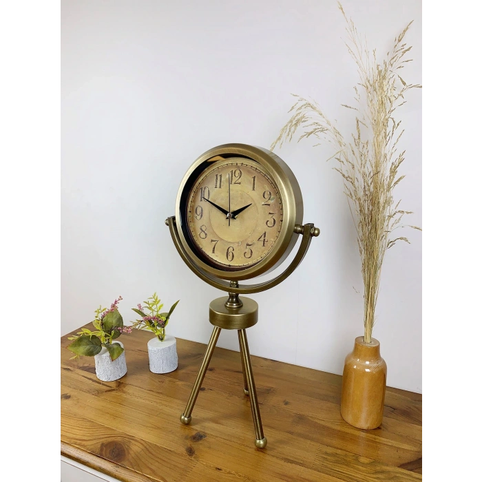 Zentime Eskitme Vintage Üç Ayaklı Masa Saati