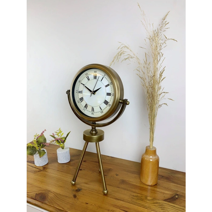 Zentime Eskitme Vintage Üç Ayaklı Masa Saati