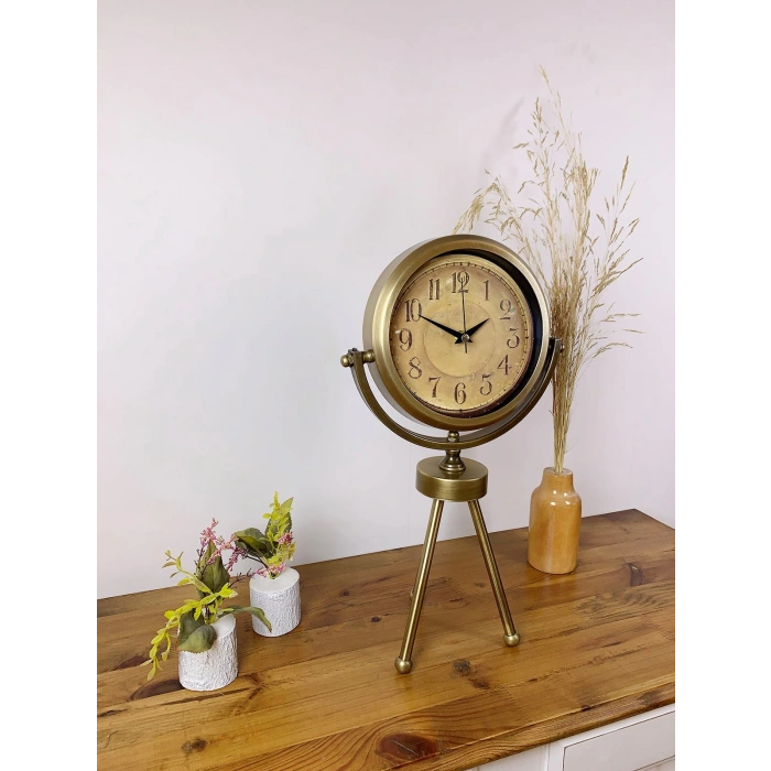 Zentime Eskitme Vintage Üç Ayaklı Masa Saati