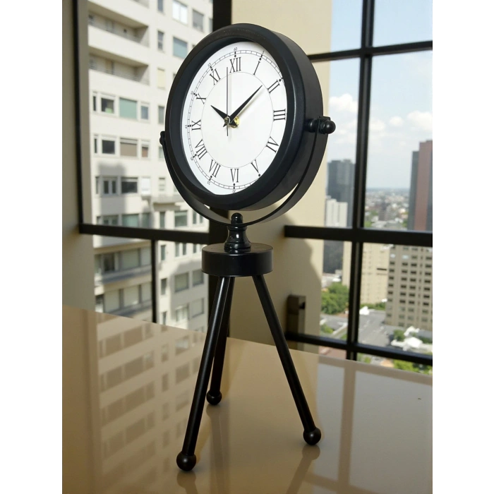 Zentime Siyah Zarif Üç Ayaklı Masa Saati