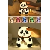 5 Farklı Renk Modlu Panda Figürlü Pofuduk LED Gece Lambası–Yumuşak Dokulu Çocuk Odası ve Dekoratif Şarjlı Ortam Işığı