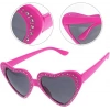 نظارة حفل بحجرات قلب وردي