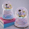 Romantik Çift Figürlü Işıklı Kar Küresi 18x9.5 Cm