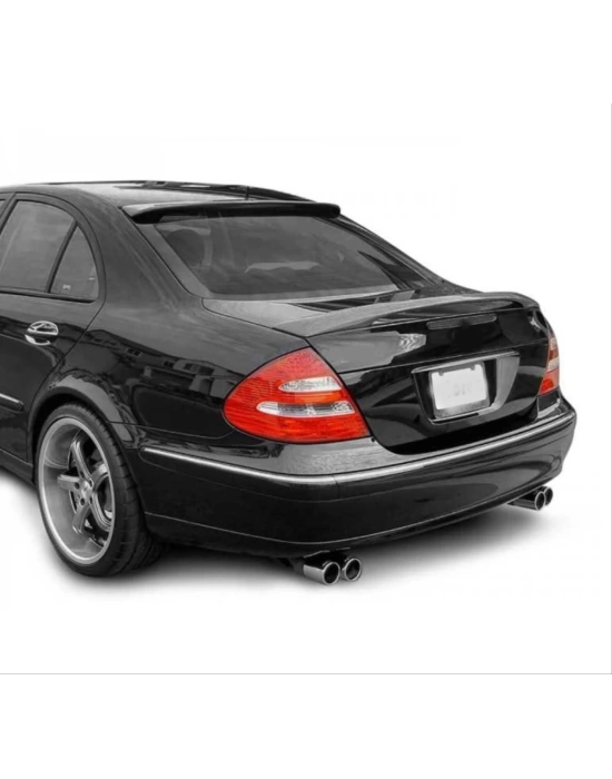 Mercedes W211 (2000-2008) E Serisi Için Uyumlu Cam Üstü Spoiler  - Piano Black (Parlak Siyah)
