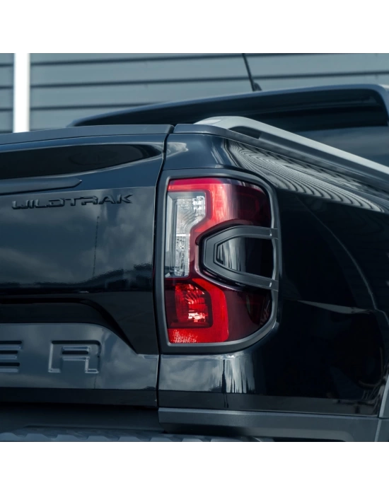 Ford Ranger 2022+ Uyumlu Far ve Stop Full Çerçeve Kaplama