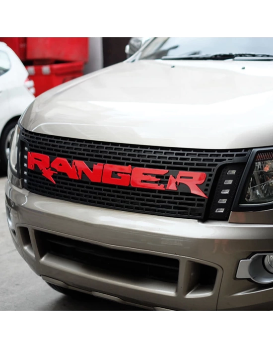 Ford Ranger T6 2012-2015 Ön Panjur Gündüz Ledli Kırmızı Yazılı