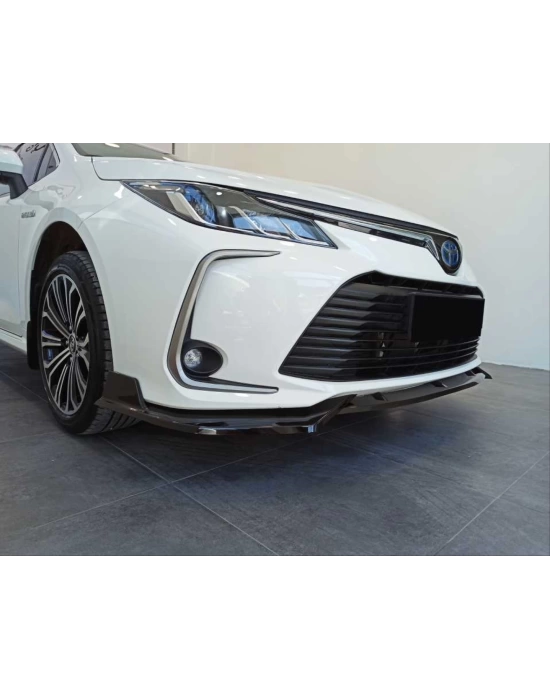 Toyota Corolla 2019+ Uyumlu Ön Lip