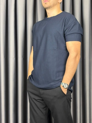 Kollar Dar Kesim Wuffle Kumaş Tshirt - Lacivert