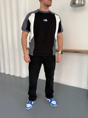 TNF OVERSİZE TSHİRT -SİYAH