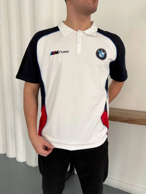BMW POWER POLO YAKA OVERSİZE TSHİRT -BEYAZ