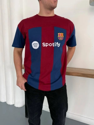 BARÇA NAKIŞ DETAY OVERSİZE TSHİRT -BORDO