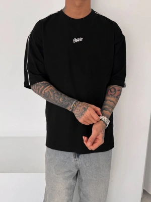 STWD NAKIŞ DETAY OVERSİZE TSHİRT -SİYAH