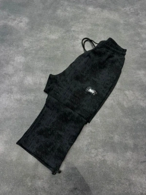 SWD YIKAMALI NAKIŞ 2 İPLİK BAGGY EŞOFMAN -SİYAH