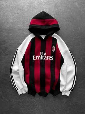 MİLAN KAPŞONLU OVERSİZE 3 İPLİK KUMAŞ SWEAT