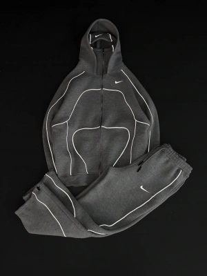 REFLEKTÖR DETAYLI EŞOFMAN TAKIMI - GRİ