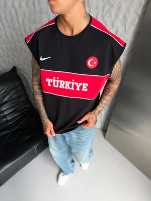 TÜRKİYE  ATLET - SİYAH