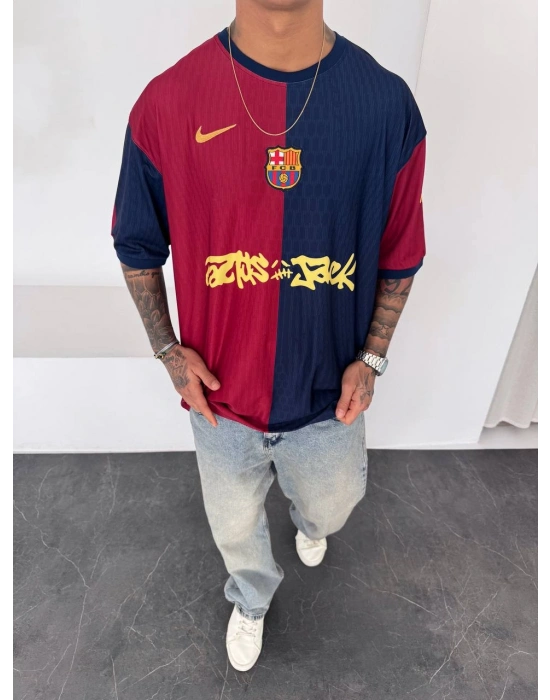 BARÇA NAKIŞ DETAY OVERSİZE TSHİRT